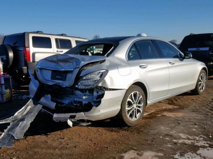 Продам Mercedes-Benz C-Class С300 2015 года в Харькове