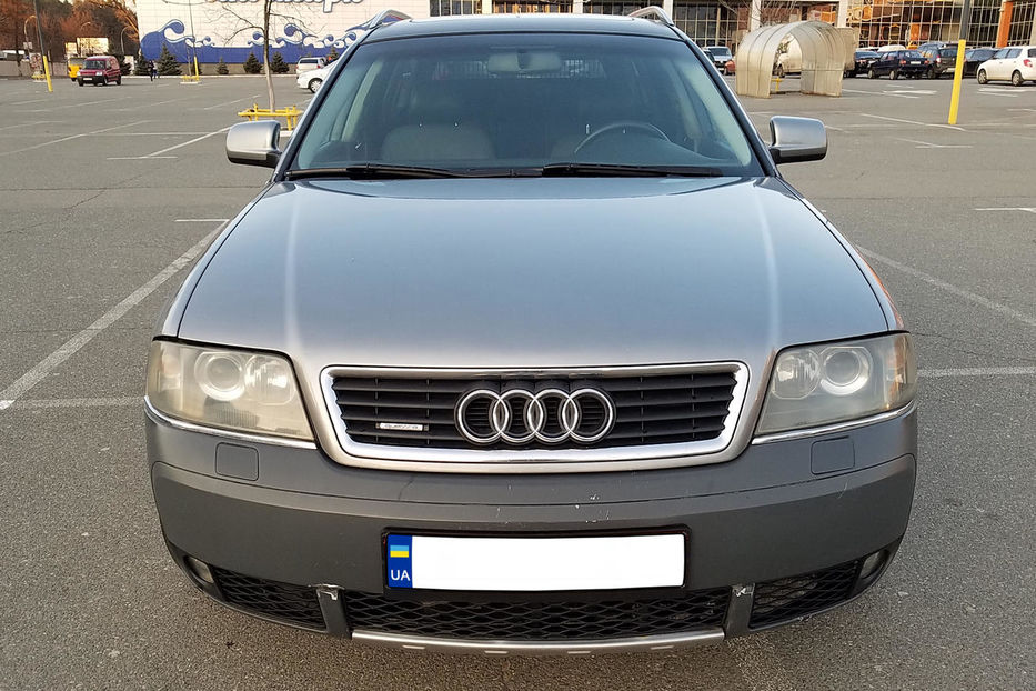 Продам Audi A6 Allroad 2004 года в Киеве