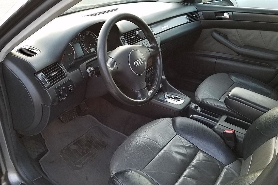 Продам Audi A6 Allroad 2004 года в Киеве