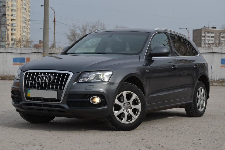 Продам Audi Q5 QUATTRO S-LINE 2011 года в Киеве