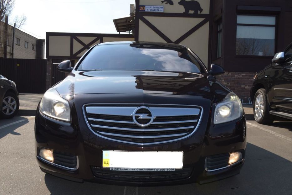 Продам Opel Insignia Individual 2012 года в Киеве