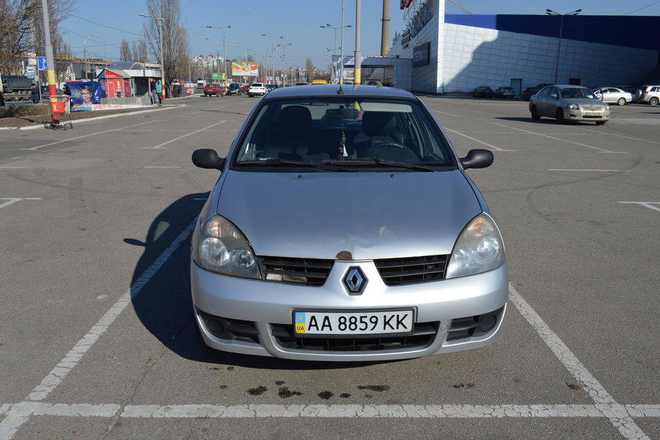 Продам Renault Symbol 1.4l 8kl 2008 года в Киеве