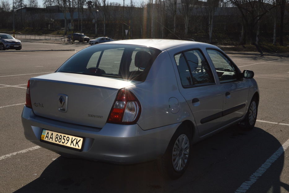 Продам Renault Symbol 1.4l 8kl 2008 года в Киеве