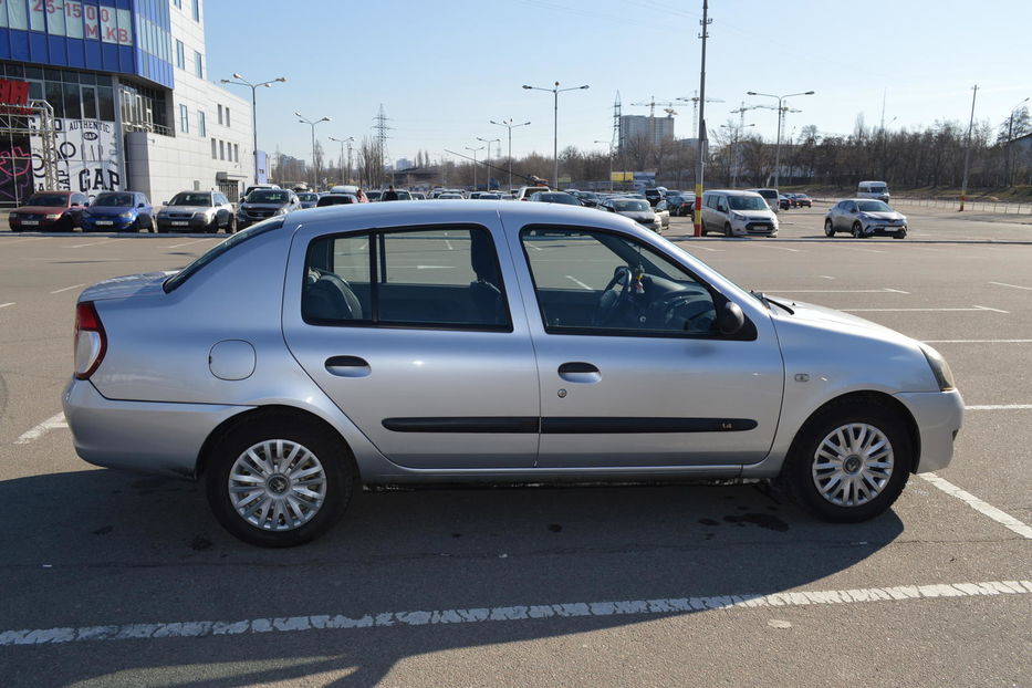 Продам Renault Symbol 1.4l 8kl 2008 года в Киеве