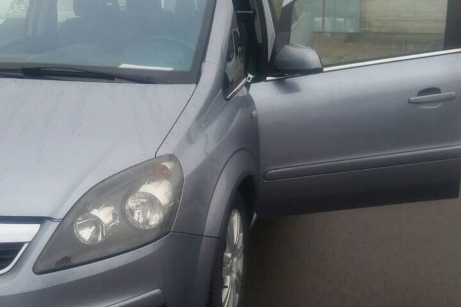 Продам Opel Zafira 2006 года в Харькове