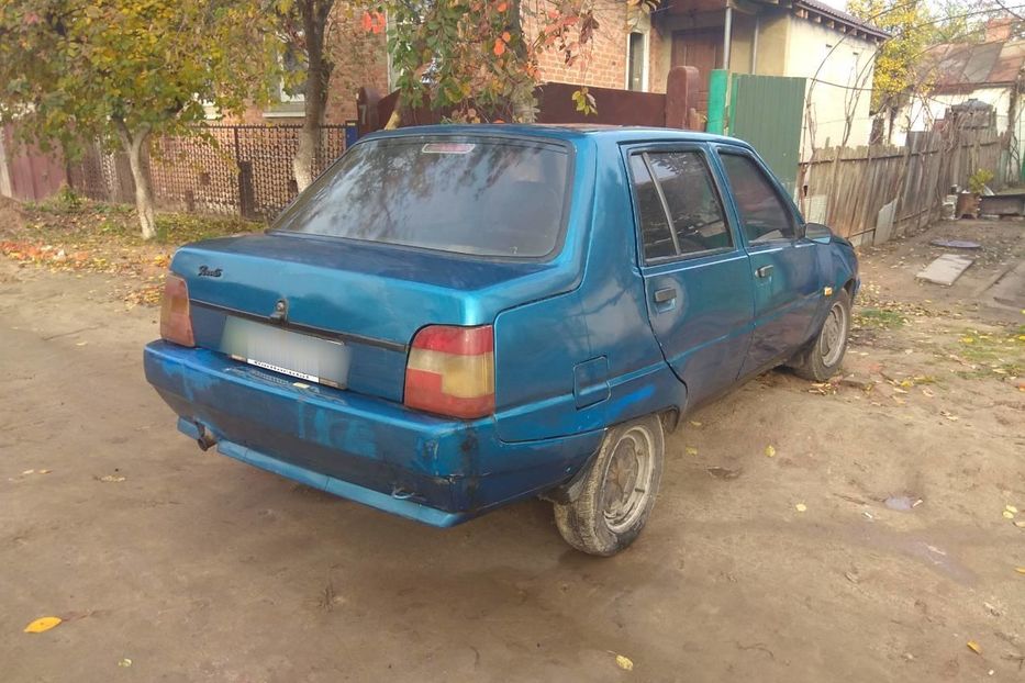 Продам ЗАЗ 1103 Славута 2001 года в Чернигове