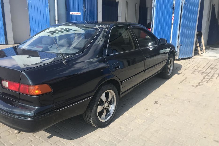 Продам Toyota Camry 1997 года в Одессе