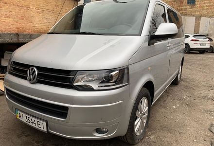 Продам Volkswagen Multivan 2012 года в Киеве