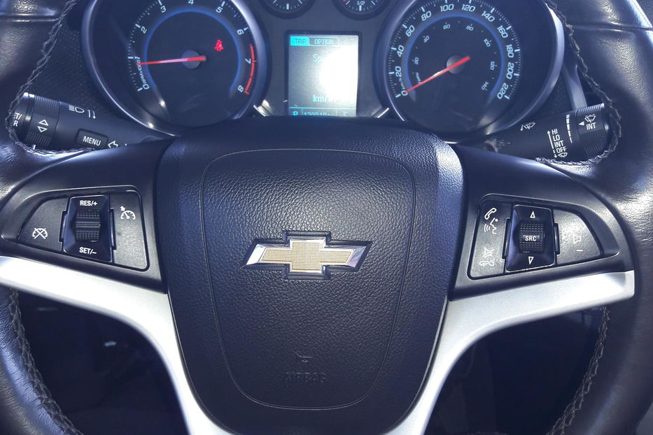 Продам Chevrolet Cruze 2014 года в Киеве