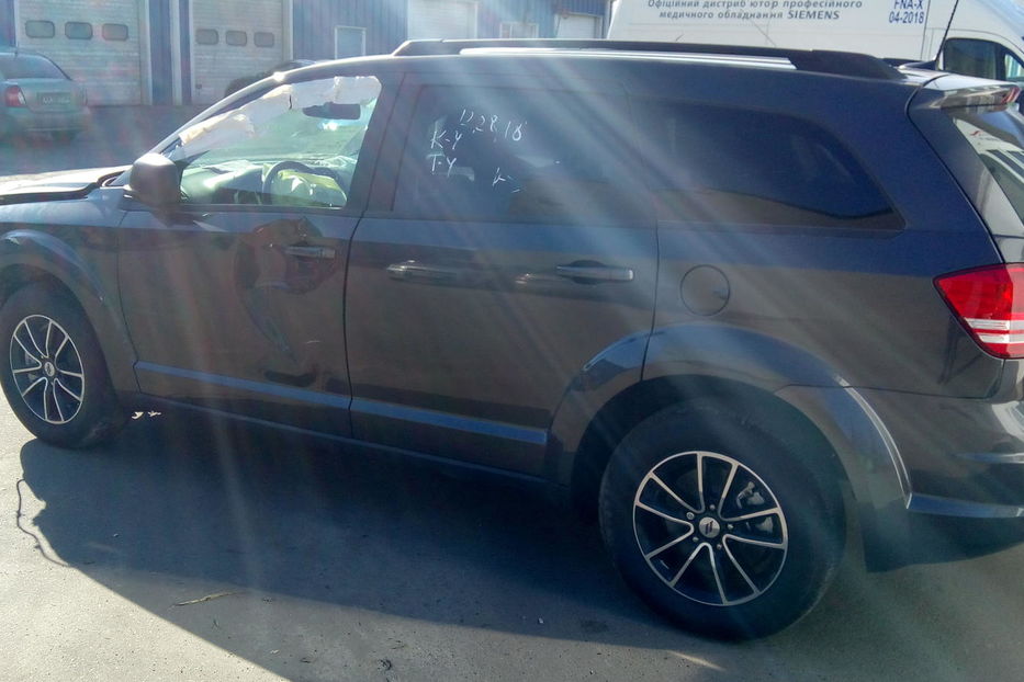 Продам Dodge Journey 2018 года в Киеве