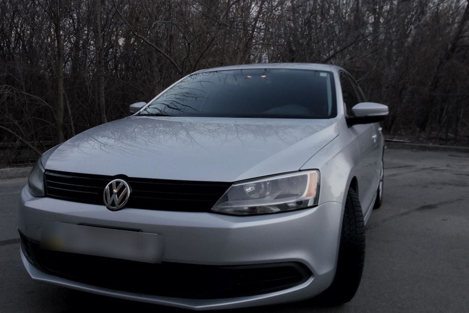 Продам Volkswagen Jetta SE 2012 года в Киеве