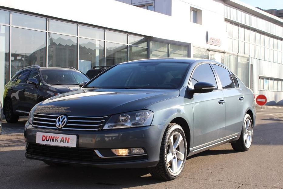 Продам Volkswagen Passat B7 2.0 TDI 2013 года в Киеве