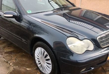 Продам Mercedes-Benz C-Class 2001 года в Киеве