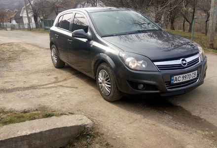 Продам Opel Astra H 2010 года в Ужгороде