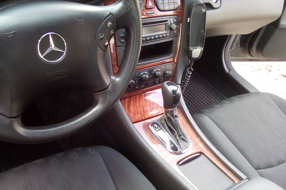 Продам Mercedes-Benz C-Class 2001 года в Киеве