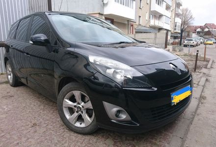 Продам Renault Scenic 2011 года в Харькове