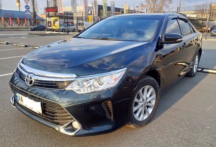 Продам Toyota Camry 55 2017 года в Киеве