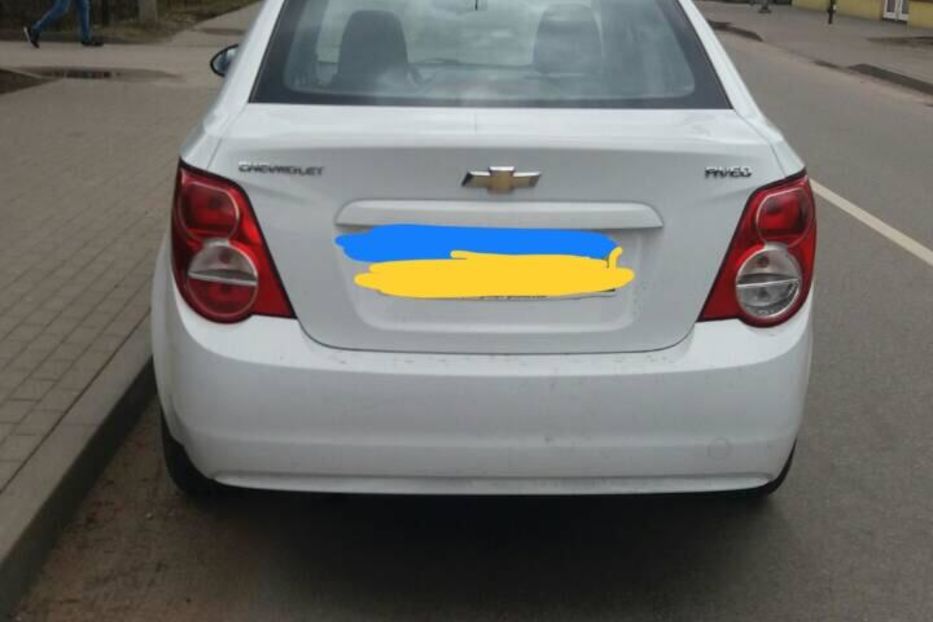 Продам Chevrolet Aveo 2013 года в Харькове