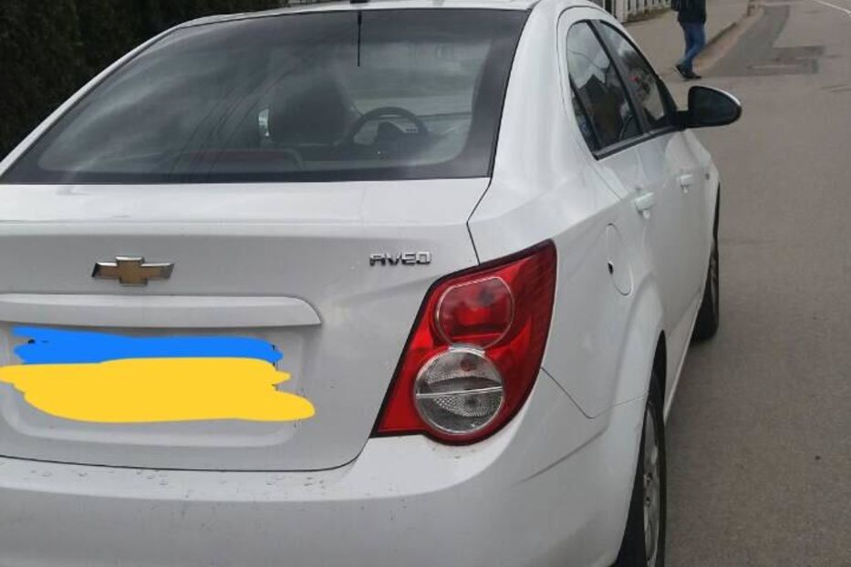 Продам Chevrolet Aveo 2013 года в Харькове