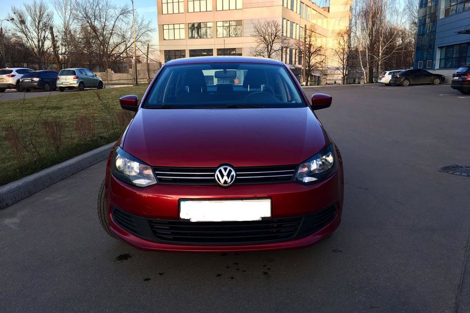 Продам Volkswagen Polo Comfortline 2012 года в Киеве