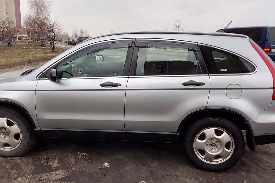 Продам Honda CR-V 2008 года в Киеве