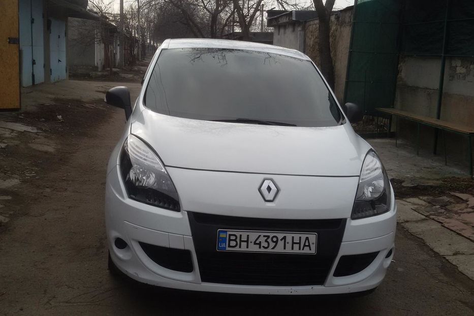 Продам Renault Scenic 2010 года в Одессе