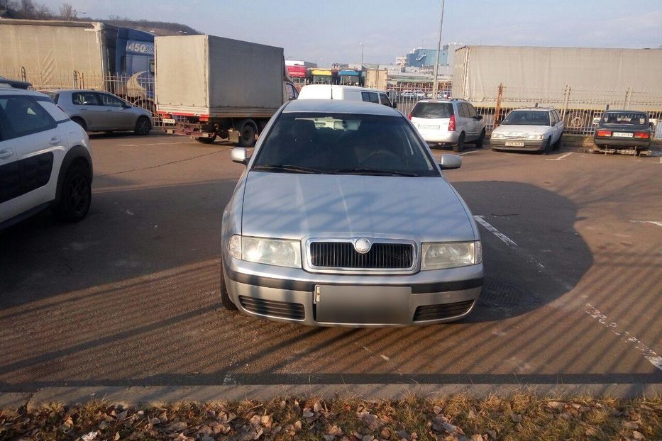 Продам Skoda Octavia елеганс 2001 года в Киеве