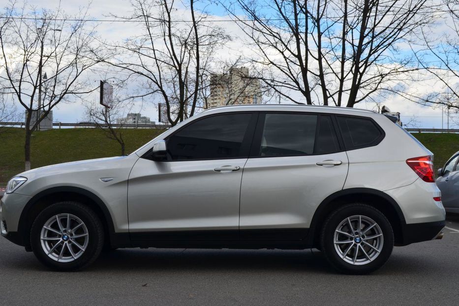 Продам BMW X3 X-DRIVE 20i 2015 года в Киеве