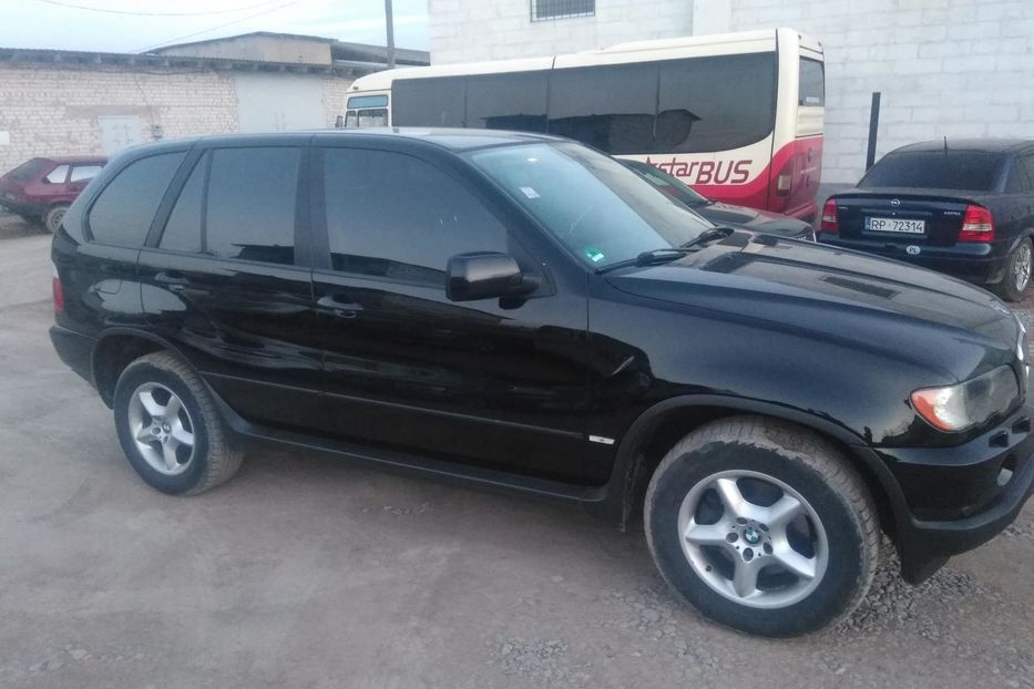 Продам BMW X5 2003 года в Одессе