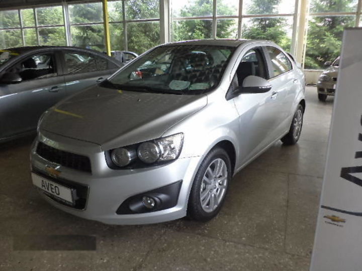 Продам Chevrolet Aveo 2015 года в Донецке