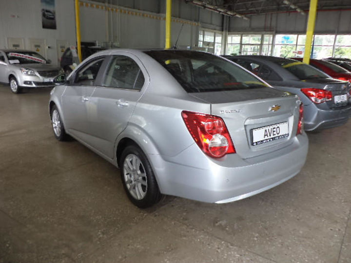 Продам Chevrolet Aveo 2015 года в Донецке