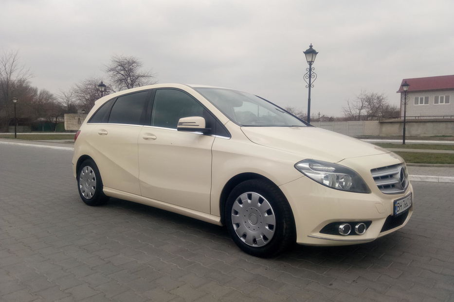 Продам Mercedes-Benz B 180 - 2014 года в г. Измаил, Одесская область