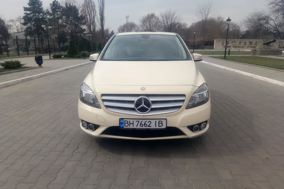 Продам Mercedes-Benz B 180 - 2014 года в г. Измаил, Одесская область