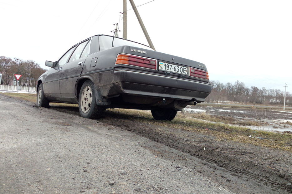 Продам Mitsubishi Galant Продам MITSUBISHI Galant 5 1986 года в г. Зеньков, Полтавская область