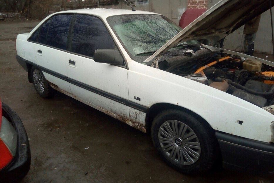 Продам Opel Omega 1989 года в Киеве