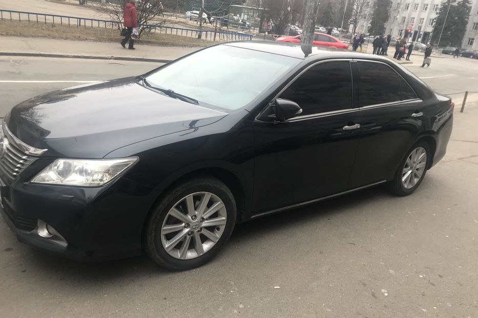 Продам Toyota Camry 2011 года в Киеве