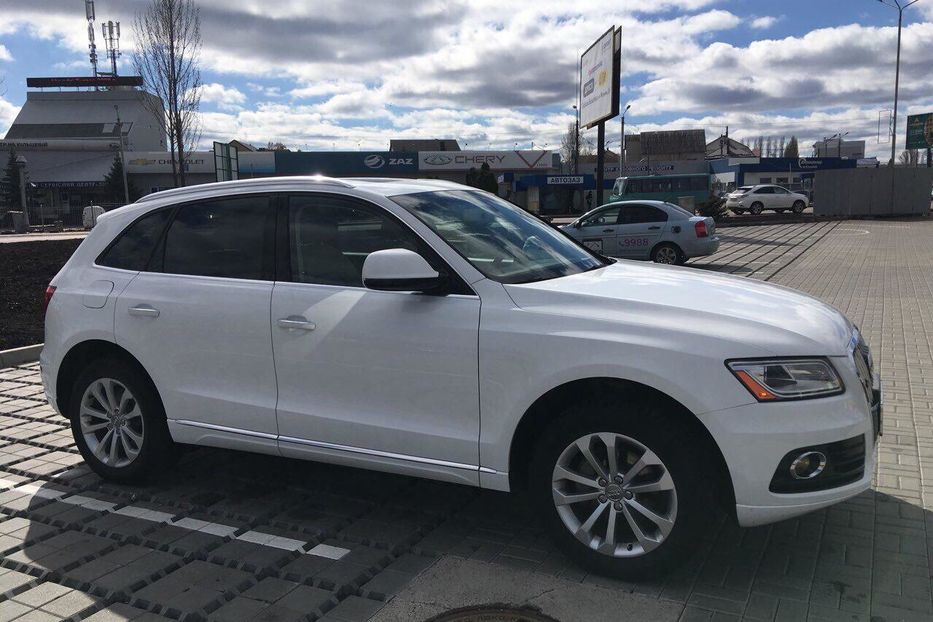 Продам Audi Q5 2.0T 2015 года в Киеве