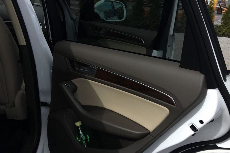 Продам Audi Q5 2.0T 2015 года в Киеве