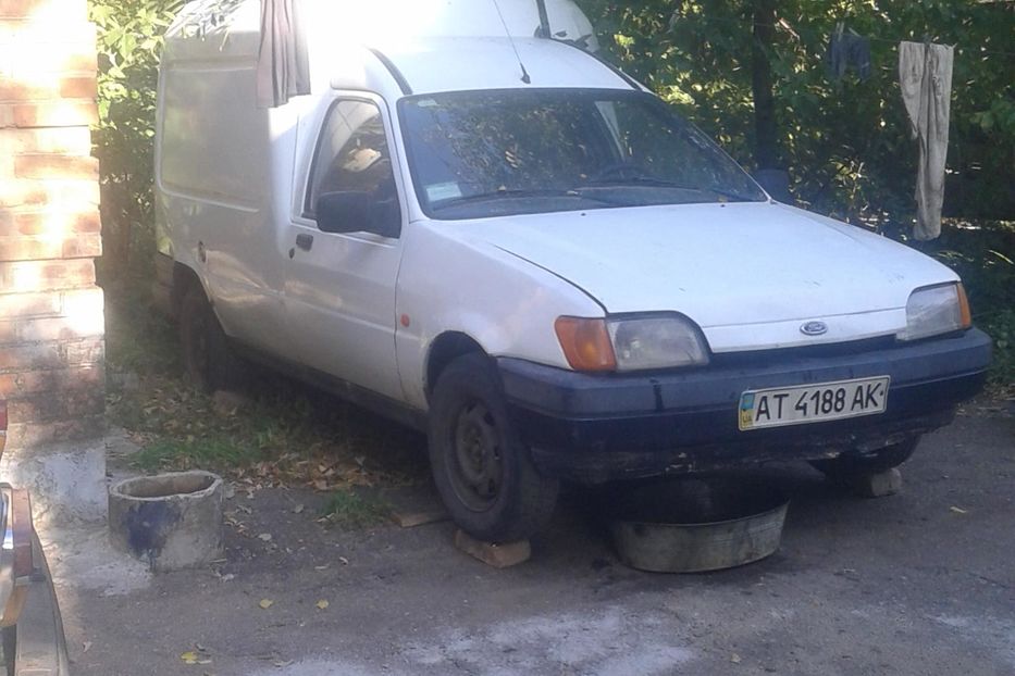 Продам Ford Courier 1995 года в Кропивницком