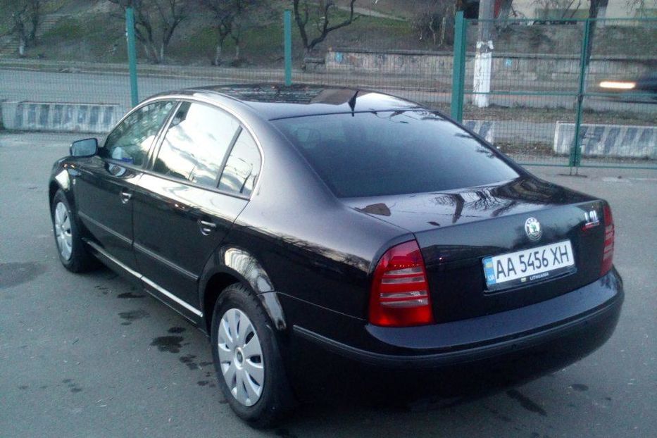 Продам Skoda Superb 1.9 TDI Tiptronic (130 л.с.) LONG 2004 года в Киеве