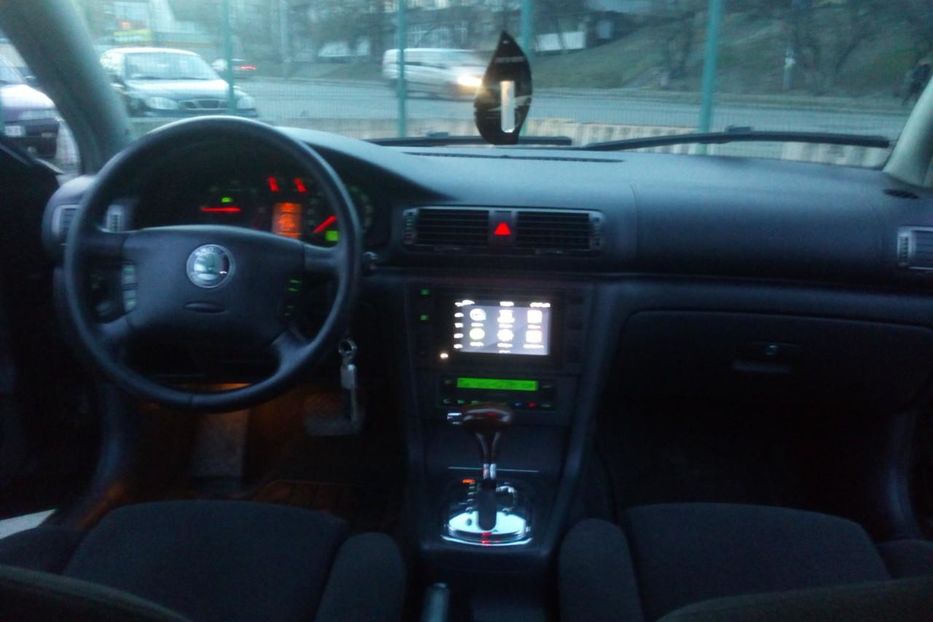 Продам Skoda Superb 1.9 TDI Tiptronic (130 л.с.) LONG 2004 года в Киеве