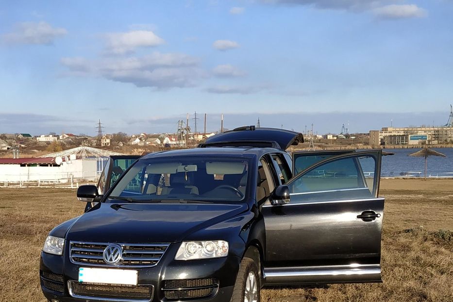 Продам Volkswagen Touareg 2004 года в Одессе