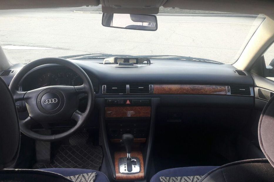 Продам Audi A6 2.4 LPG 1998 года в Виннице