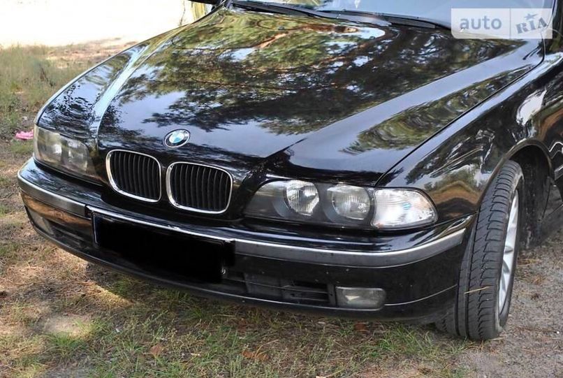 Продам BMW 520 I 2000 года в Киеве