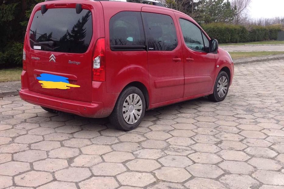 Продам Citroen Berlingo пасс. 2010 года в Харькове