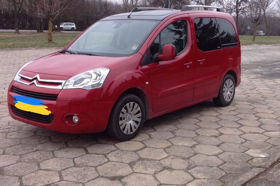 Продам Citroen Berlingo пасс. 2010 года в Харькове