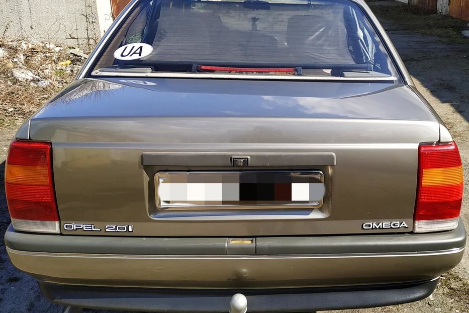 Продам Opel Omega 1986 года в г. Светловодск, Кировоградская область