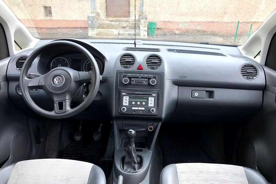Продам Volkswagen Caddy пасс. 2012 года в Сумах