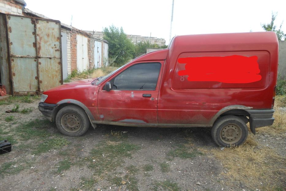 Продам Ford Courier 1993 года в г. Новоалексеевка, Херсонская область