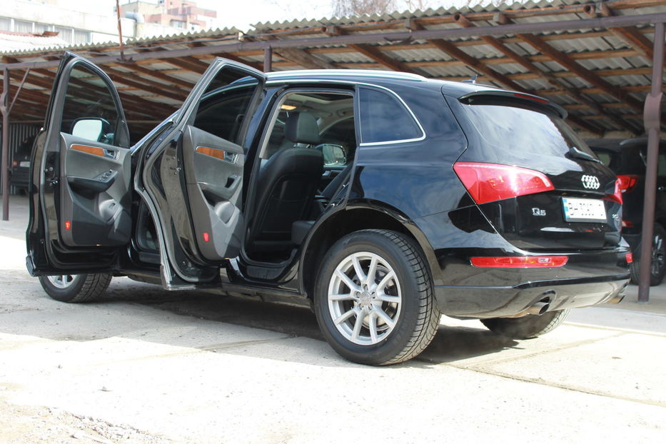 Продам Audi Q5 2011 года в Одессе